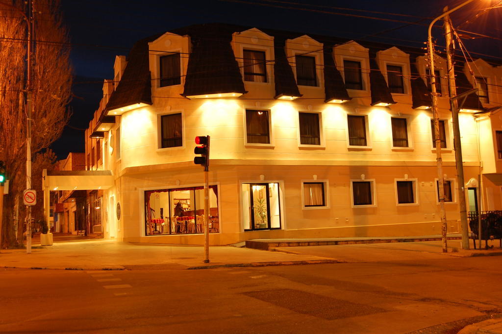 Apart Hotel Austral Rio Gallegos Exterior photo